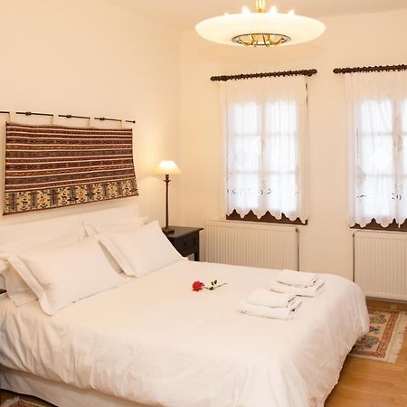 Θαλλώ Luxurious Villa ซาการาดา ภายนอก รูปภาพ