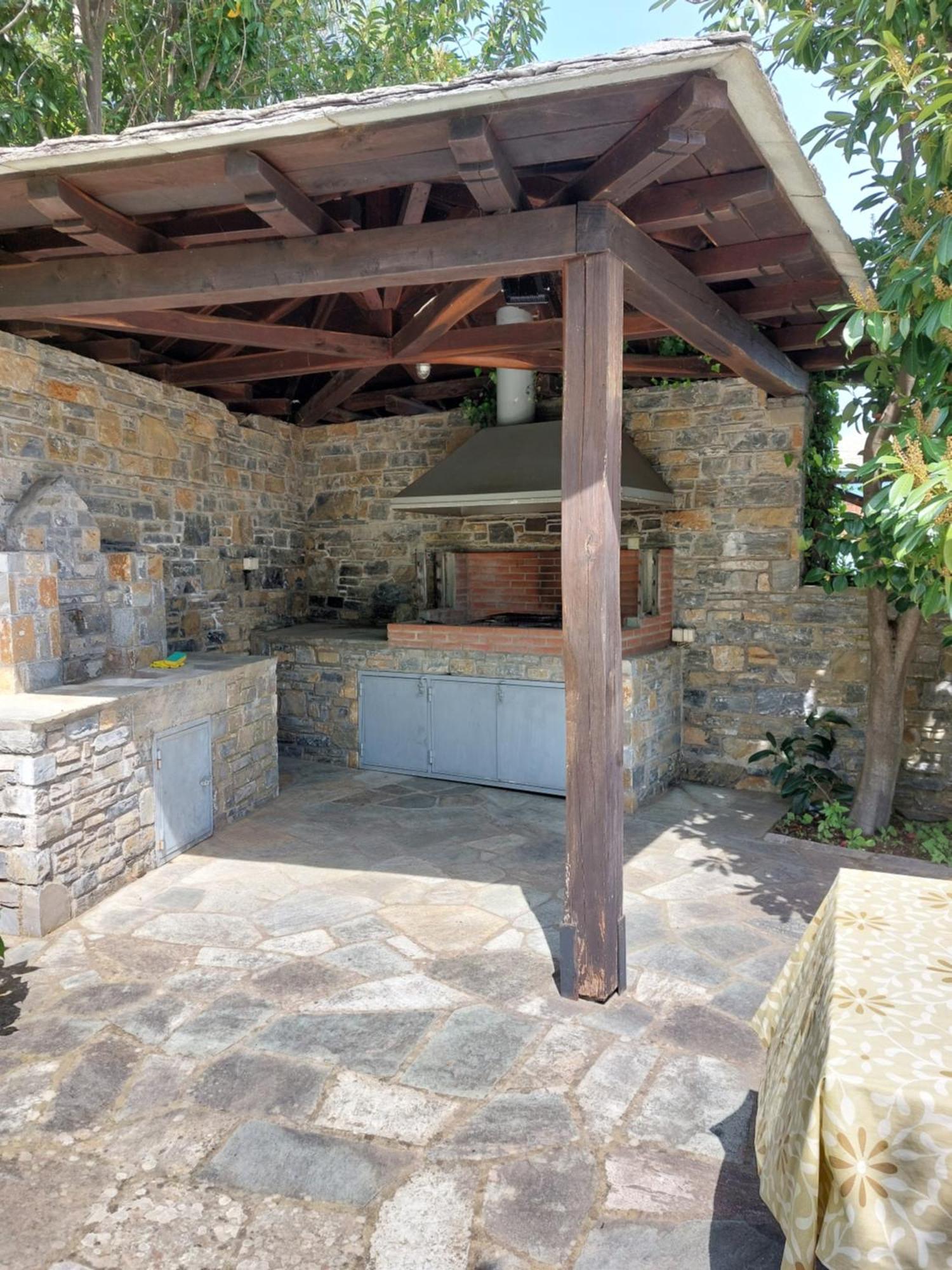 Θαλλώ Luxurious Villa ซาการาดา ห้อง รูปภาพ